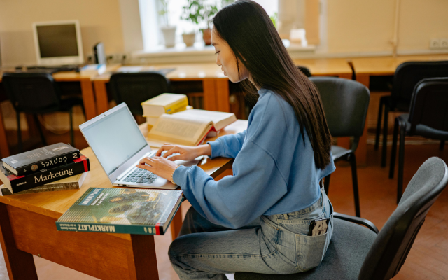 7 Strategi Efektif untuk Menjawab Soal Tes TOEFL Reading Dengan Mudah