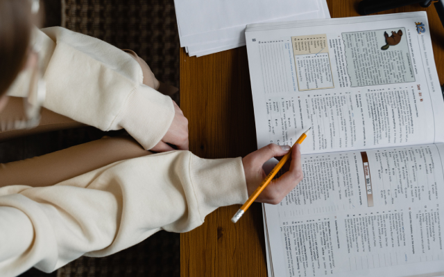 Perbedaan Penggunaan In Order To dan So That yang Benar dalam Kalimat Bahasa Inggris
