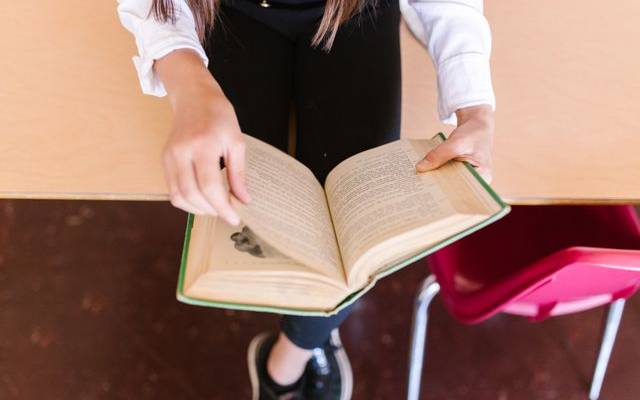 Seputar Stative Verb dan Contoh Penggunaan Kalimat yang Tepat