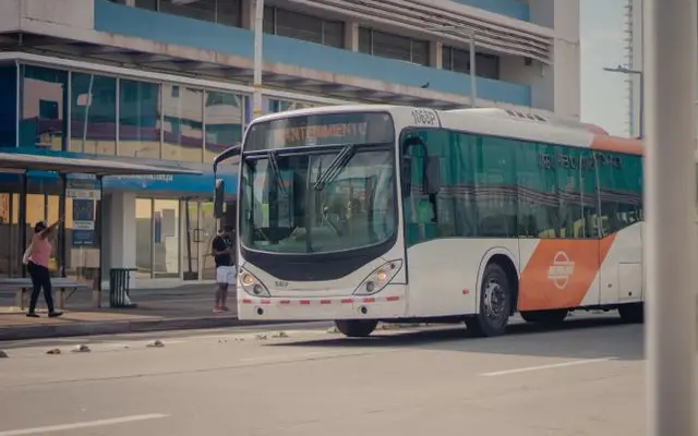 30+ Kosakata Transportasi Umum dalam Bahasa Mandarin yang Bisa Dipelajari