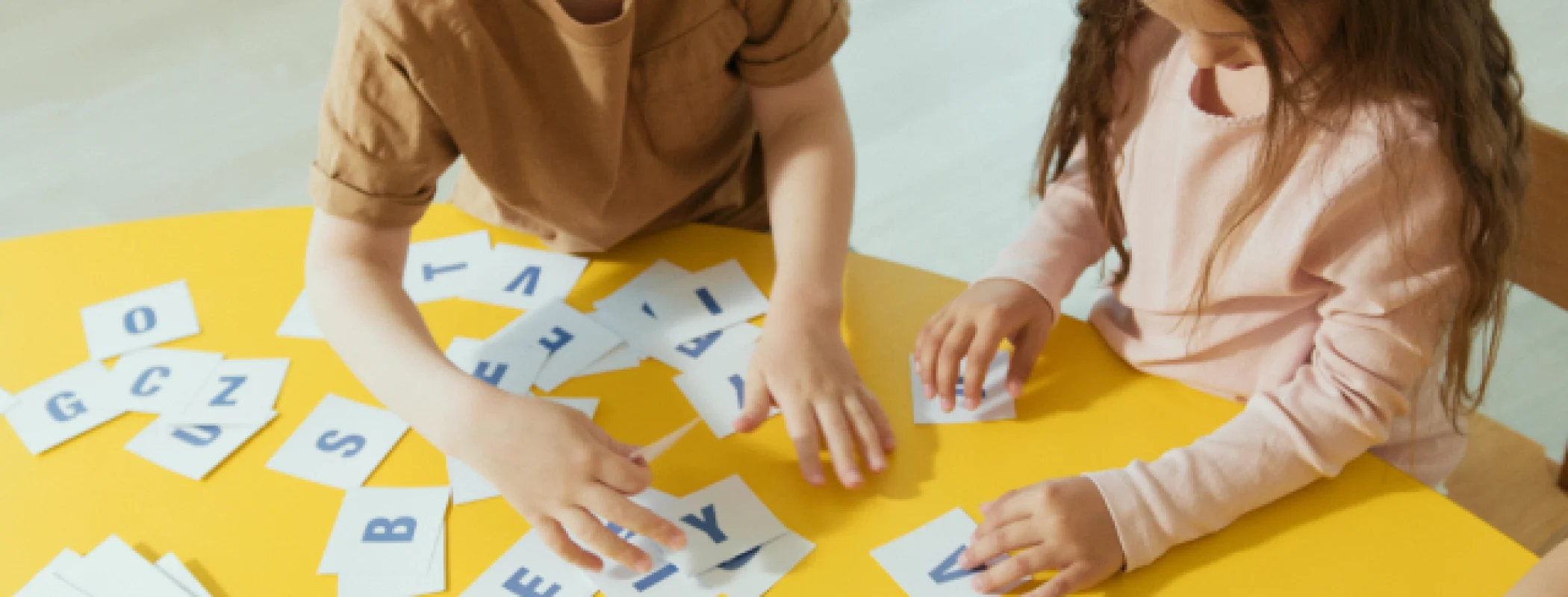 10 Materi Belajar Bahasa Inggris yang Direkomendasikan Untuk Anak TK