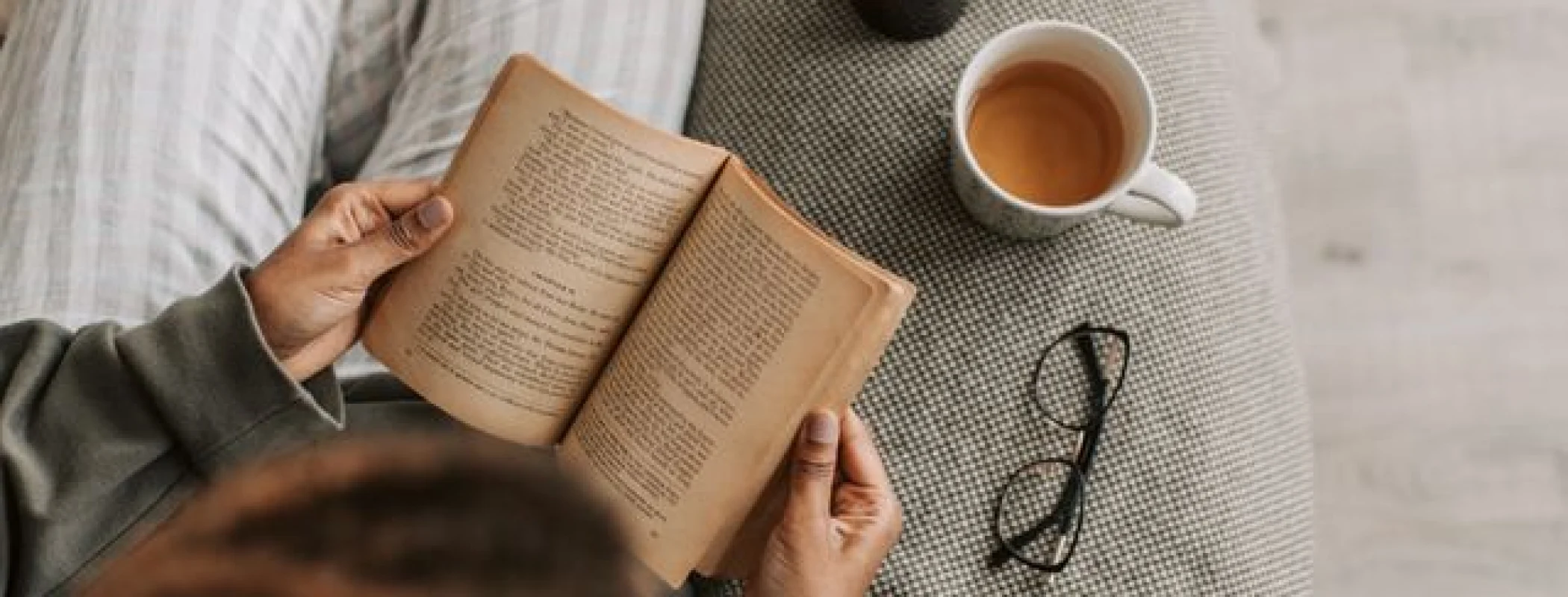 7 Rekomendasi Buku Filsafat Bahasa Inggris yang Bisa Dijadikan Pilihan