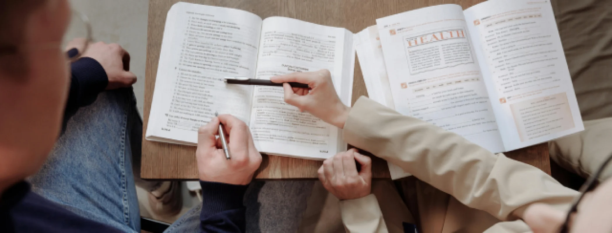 Future Tense dalam Bahasa Inggris: Rumus, Contoh Kalimat & Fungsinya