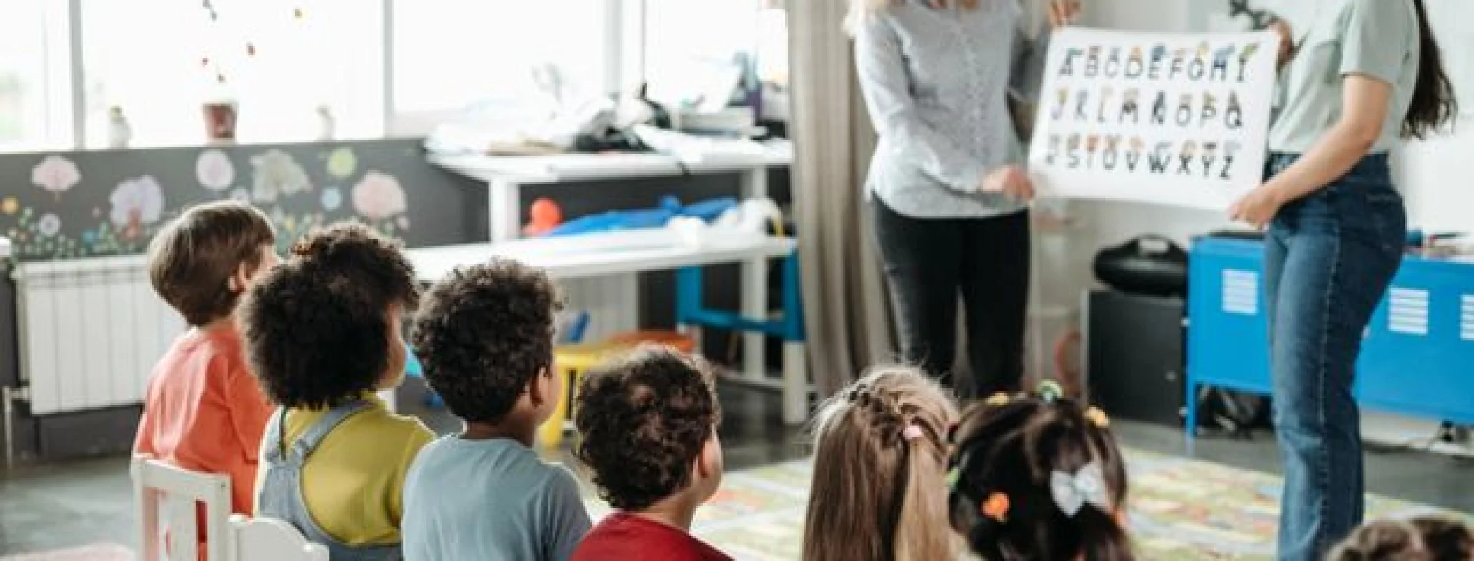 10 Materi Bahasa Inggris yang Cocok untuk  Anak SD
