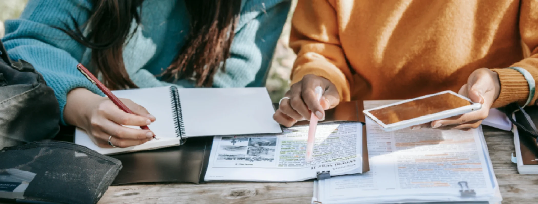 Contoh Possessive Determiner dan Penggunaannya dalam Kalimat Bahasa Inggris 